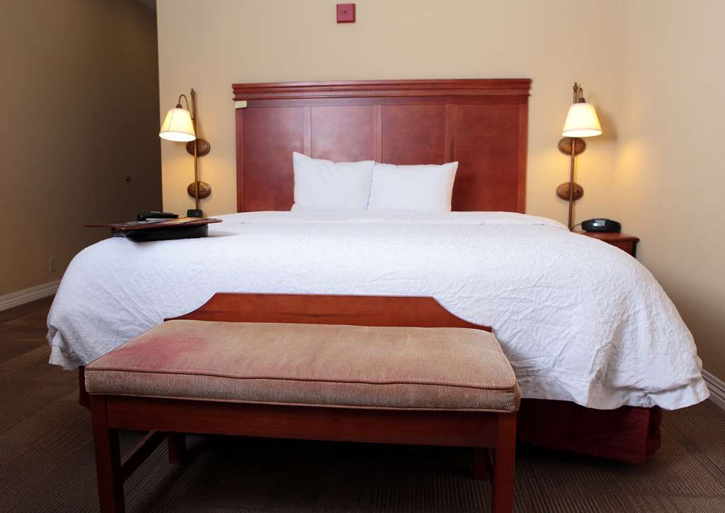 Hampton Inn Martin Номер фото